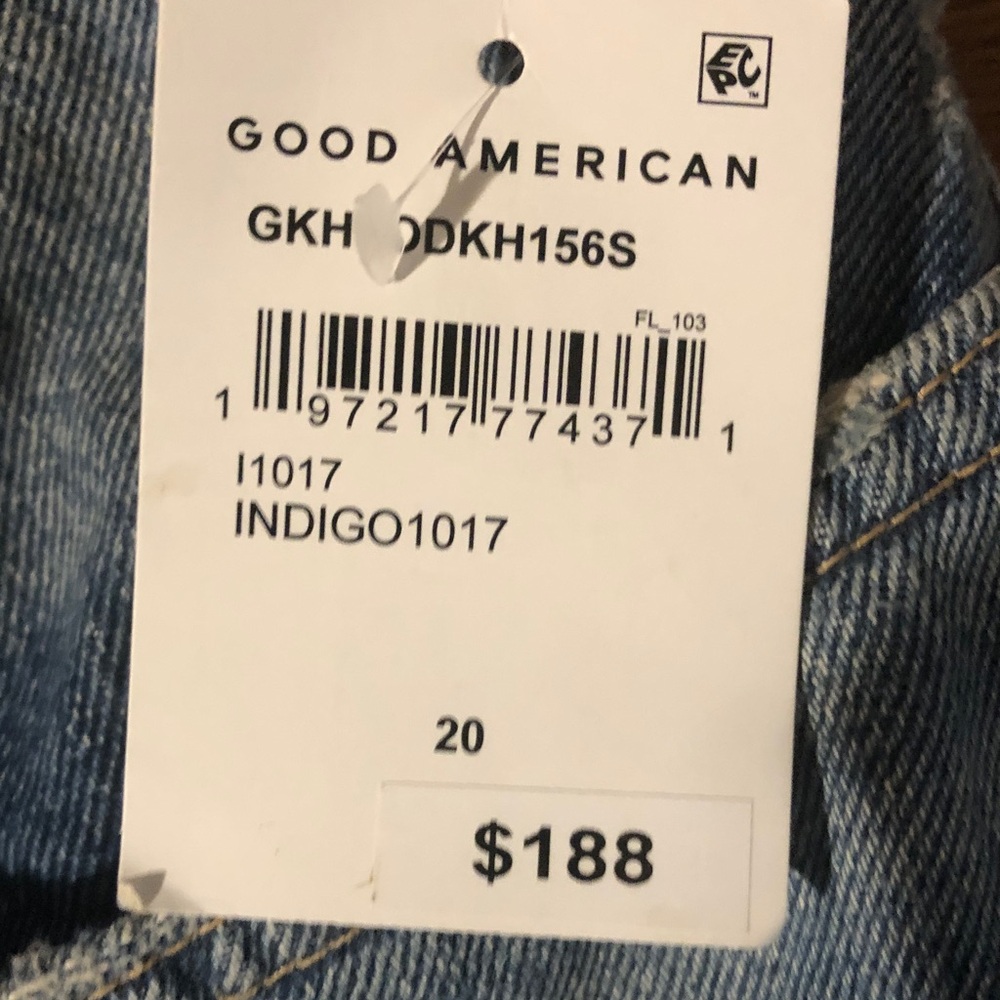 Good American Khloe Jean. Super high-rise, waist cinching, straight fit - Picture 3 of 7